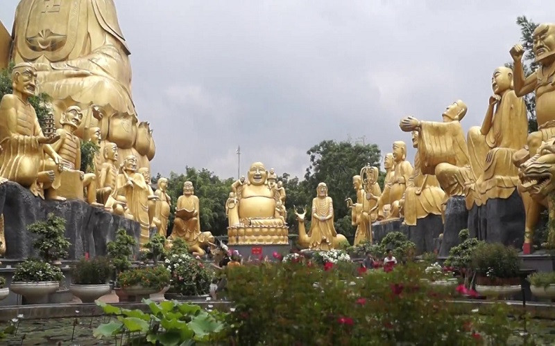 Chùa Thác Vàng