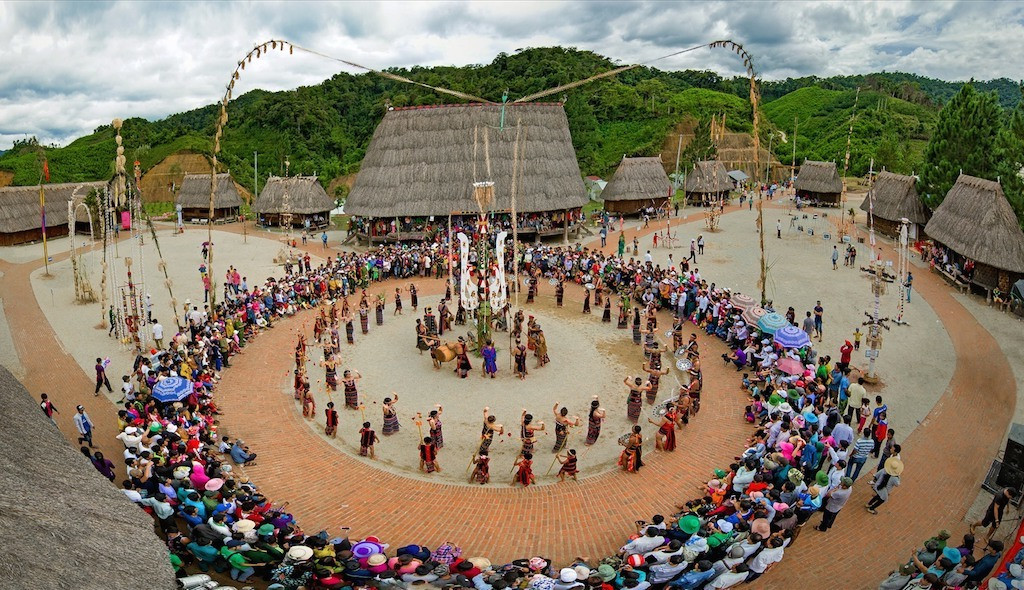 Làng du lịch sinh thái cộng đồng Ta Lang