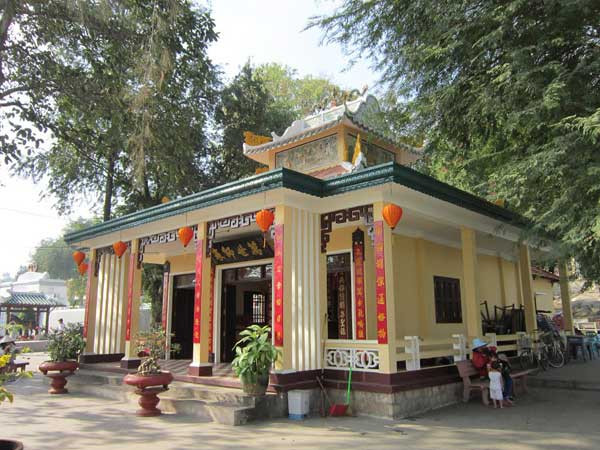 Miếu Hoàng Cô