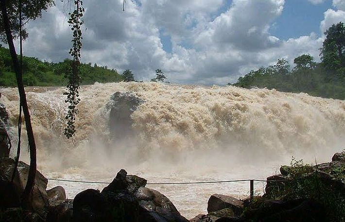 Thác Bảy Nhánh