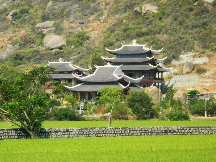 Thiền viện Trúc Lâm Viên Ngộ (Buddhist Temple)