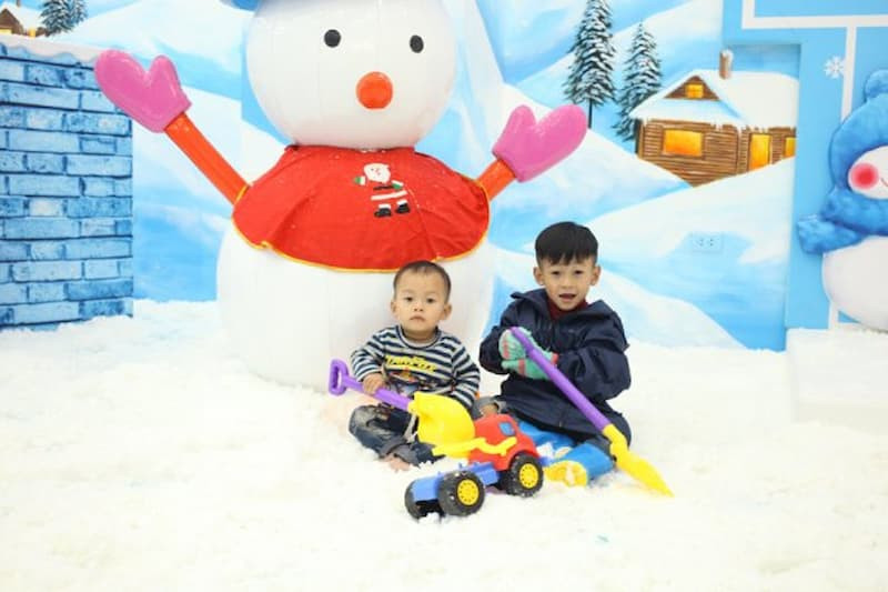 Snow World - Hà Đông