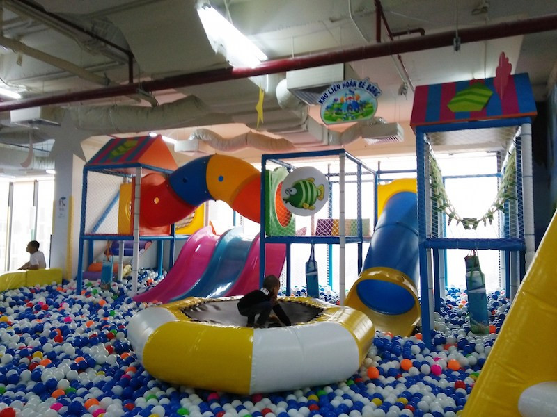 Khu vui chơi trẻ em V-Play