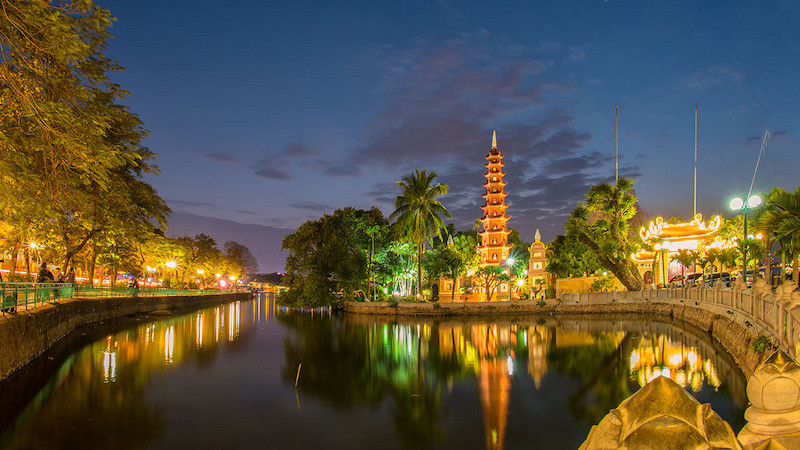 chùa trấn quốc