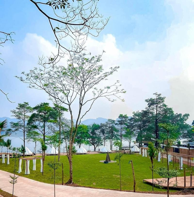 khu-du-lich-sinh-thai-nam-phuong-ho-nui-coc