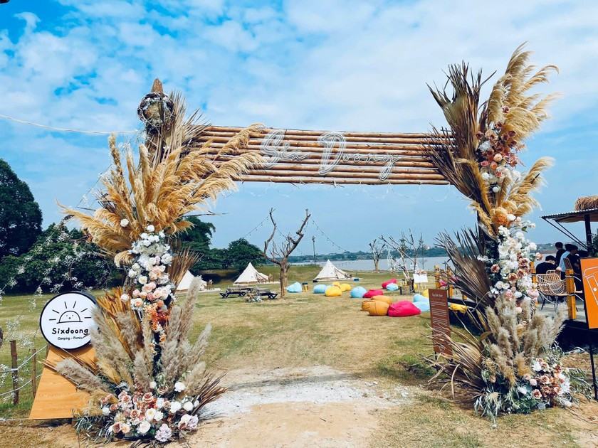sixdoong-cafe-camping