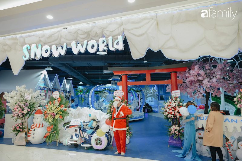 Snow World