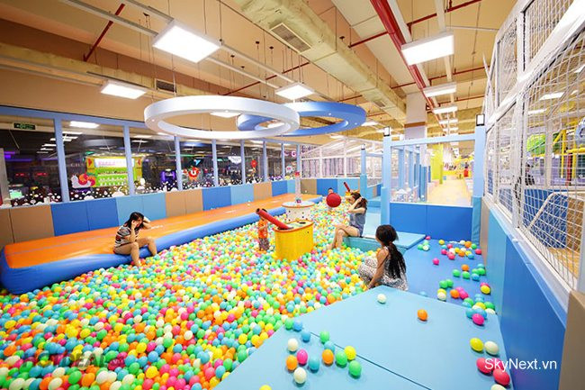 playtime-pham-ngoc-thach-001