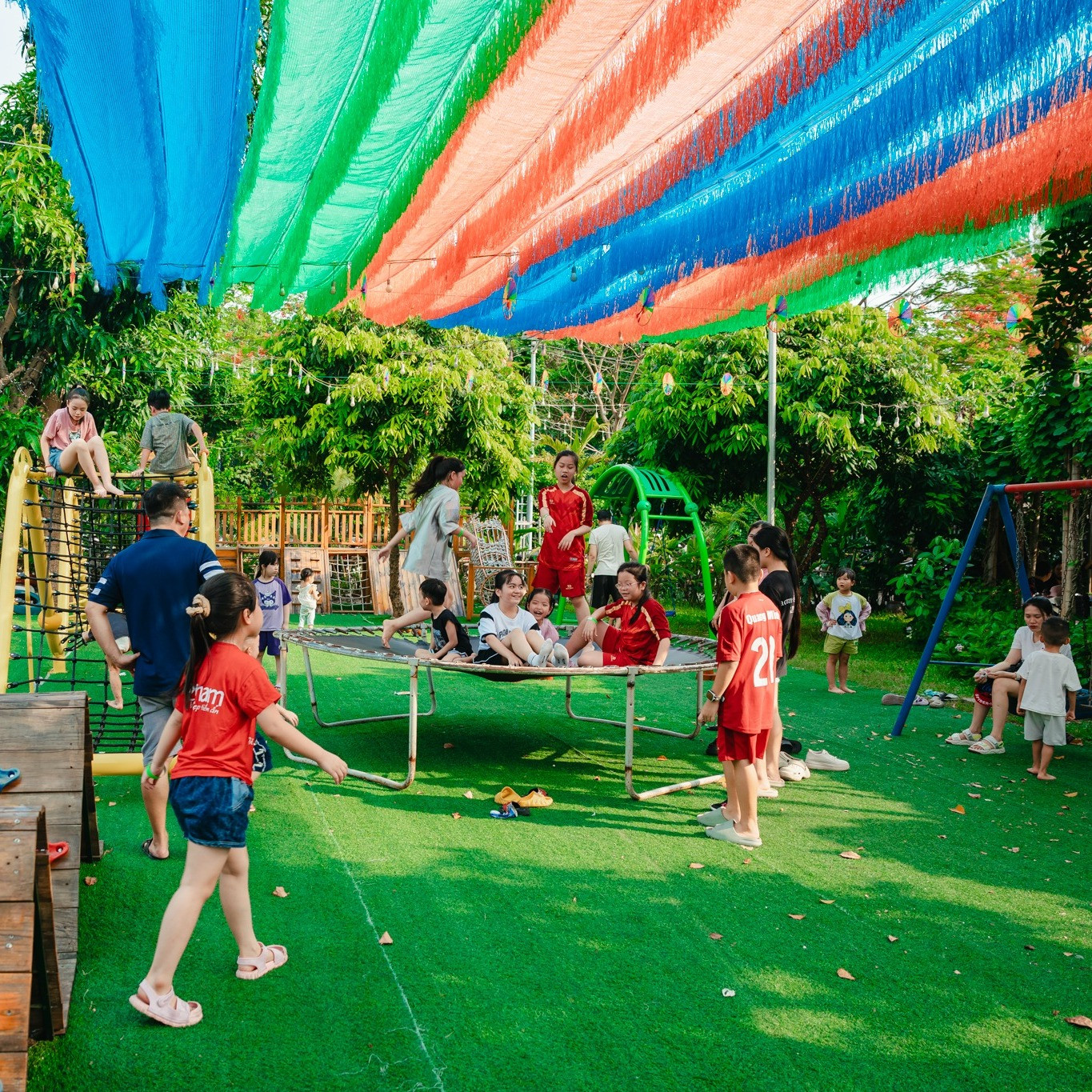 Khu vui chơi vườn nhà bà