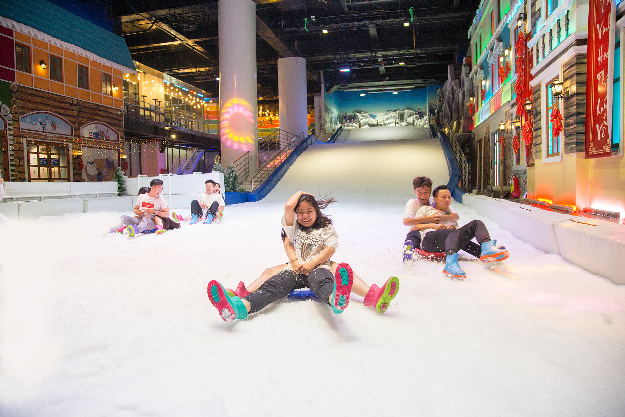 truot-tuyet-khu-vui-choi-snow-town