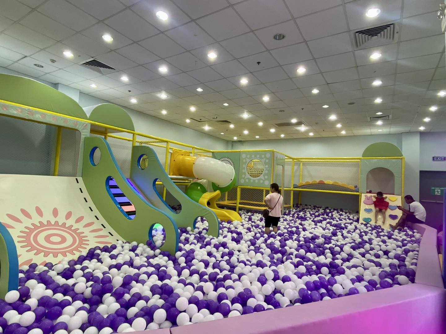 Khu vui chơi giải trí Happy – Patin Club
