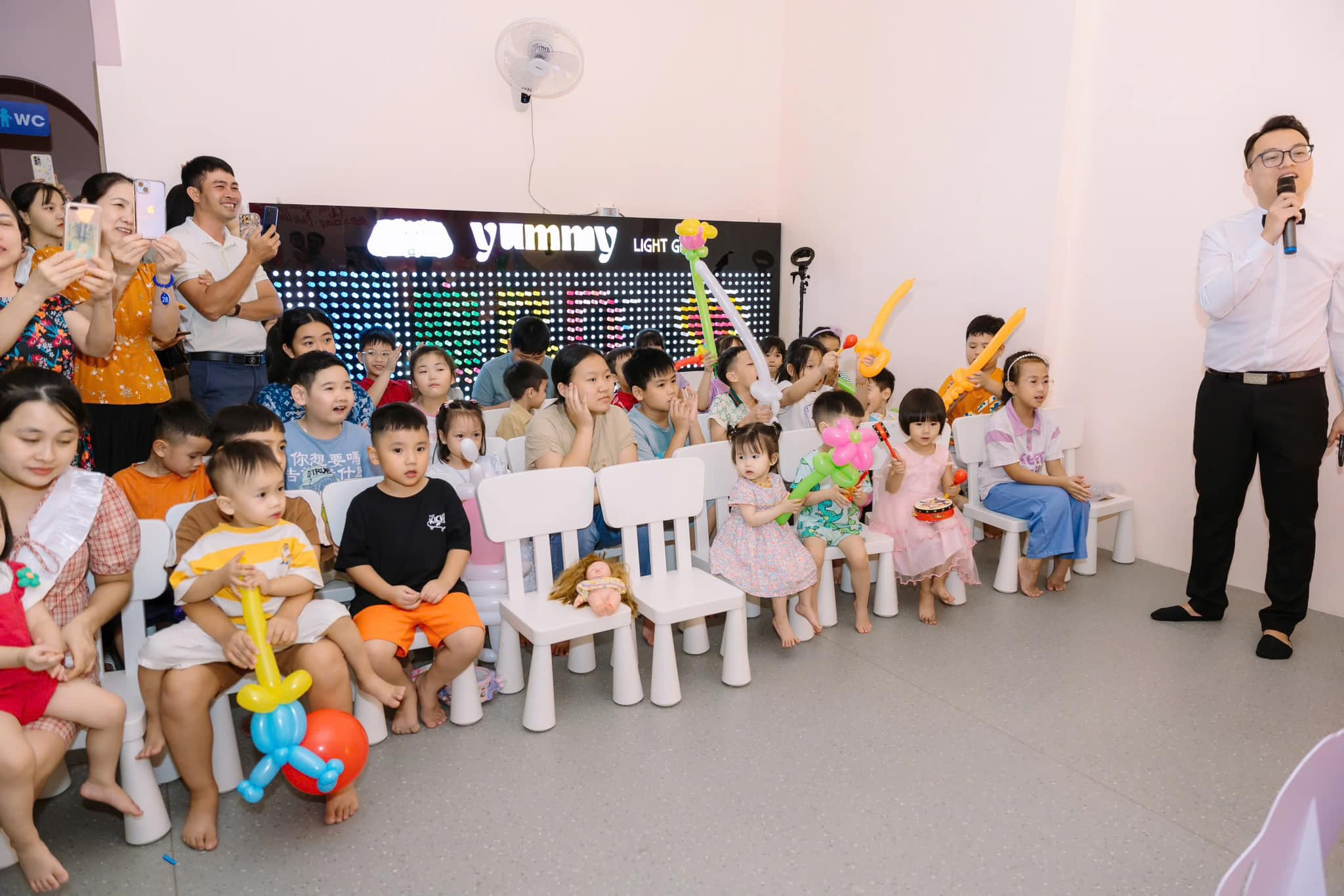 Yummy Kids Café