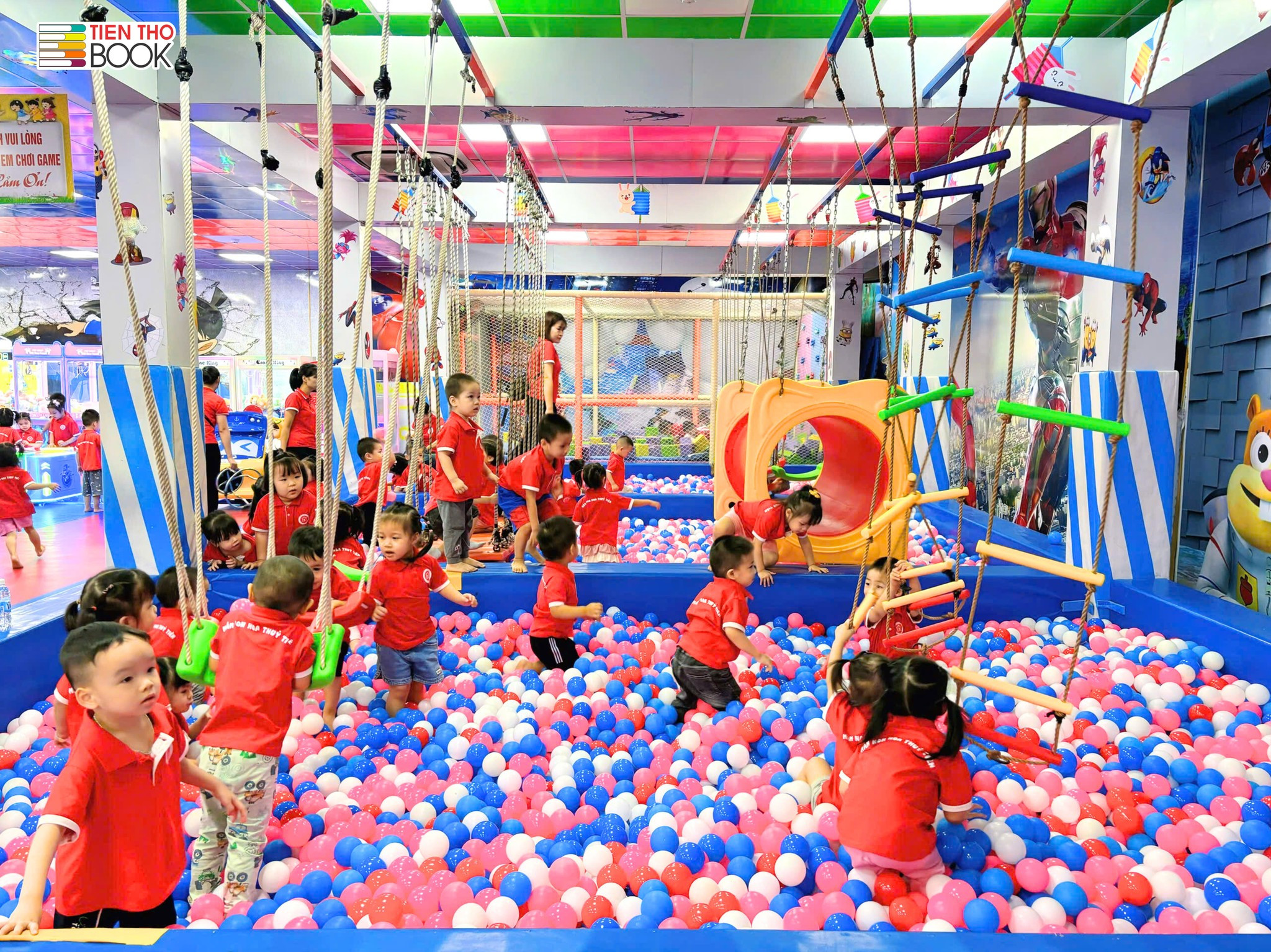 Khu vui chơi nhà sách Tiến Thọ Bắc Giang