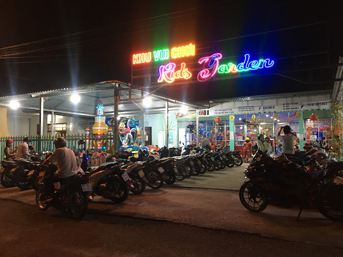 Khu vui chơi trẻ em Chợ Lách Bến Tre. Kid’s Garden