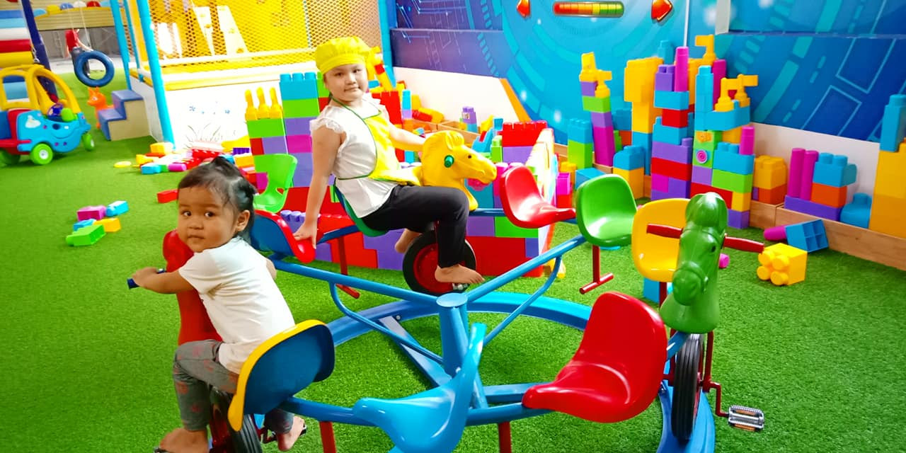 Khu vui chơi Kids Zone