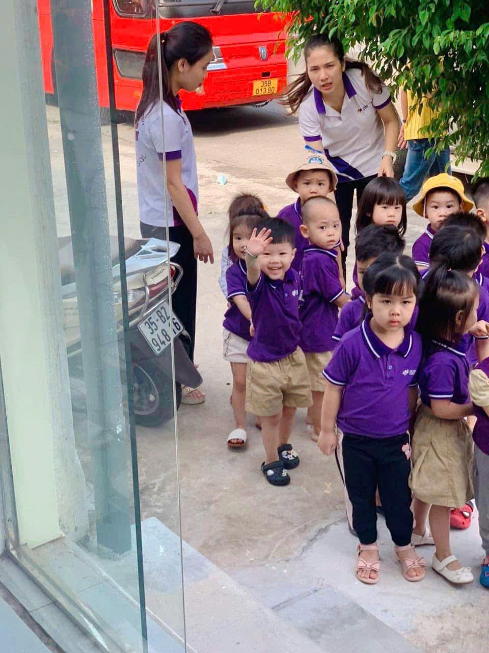 Yummy Kids Cafe