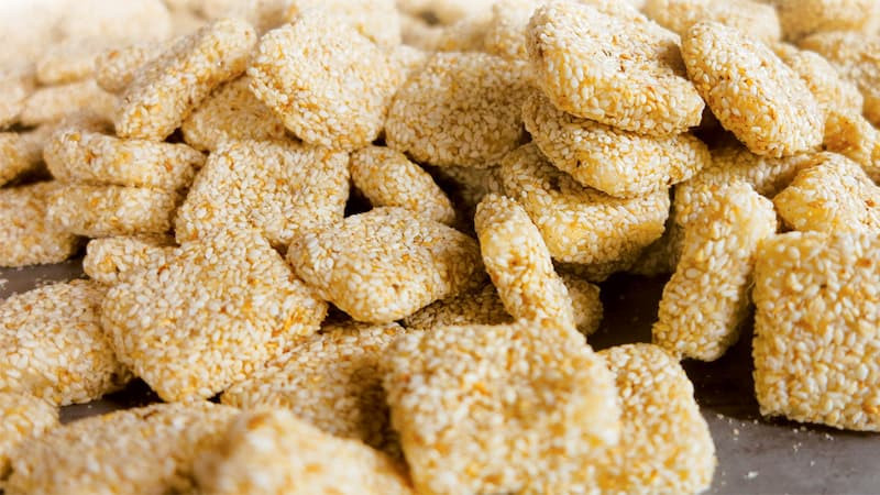 Bánh khô mè Đà Nẵng