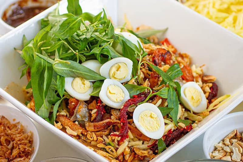 Bánh tráng trộn