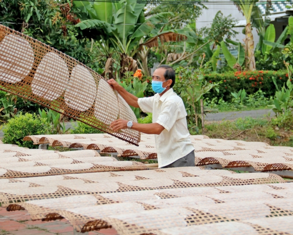 banh-trang-nem-cu-lao-luc-si