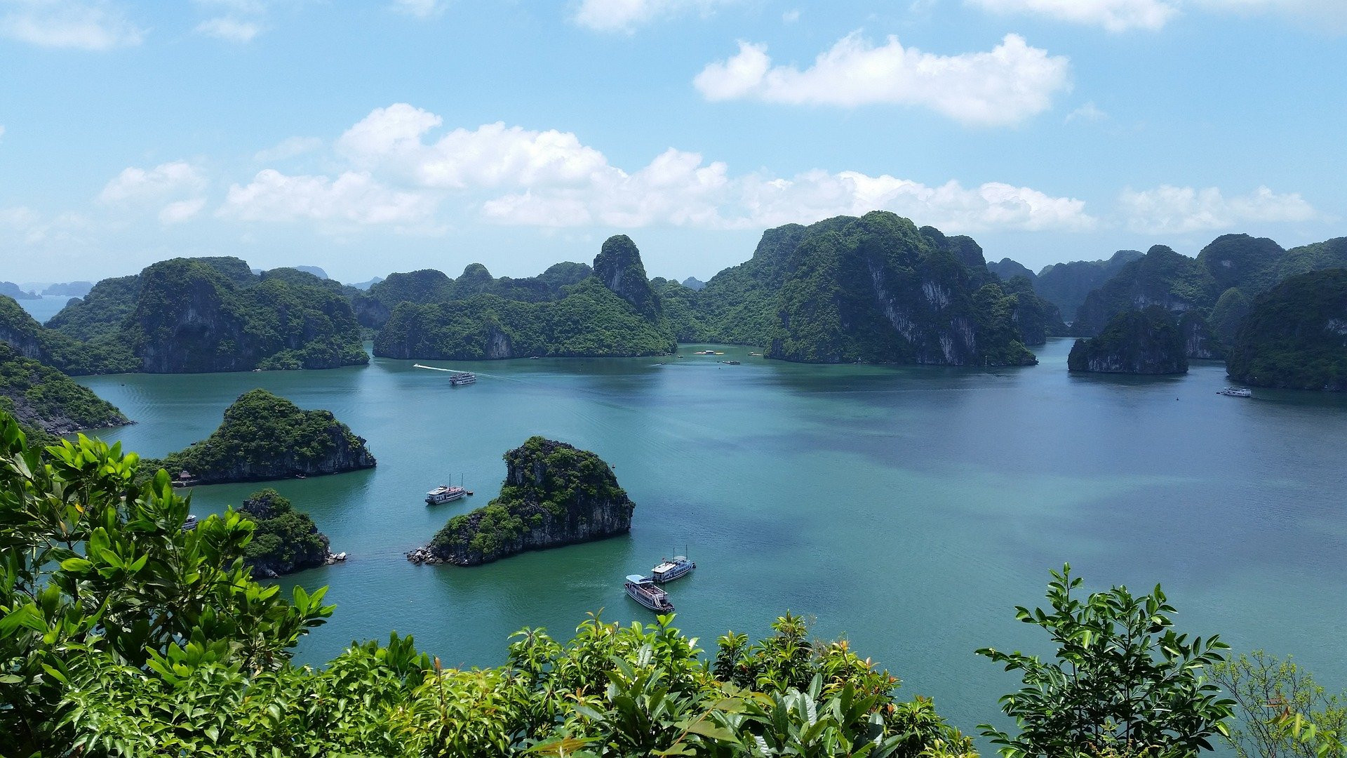 halong-bay-view
