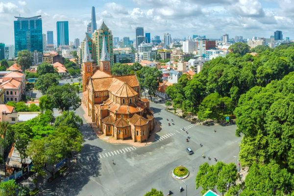 hcm-notre-dame-cathedral-2