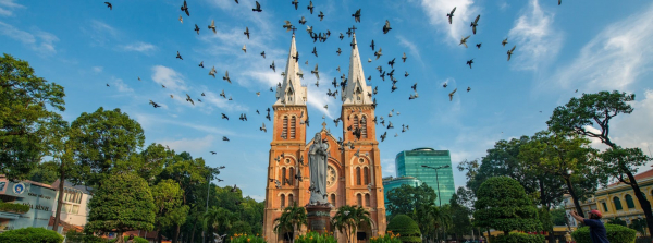hcm-notre-dame-cathedral-4