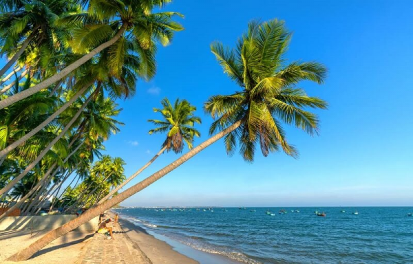 phan-thiet-mui-ne-beach-3
