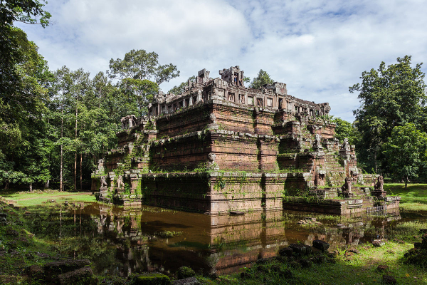 siem-reap-phimeanakas-angkor-thom