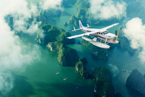 ha-long-seaplane-4