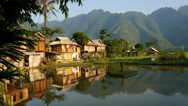 mai-chau-pom-coong-village
