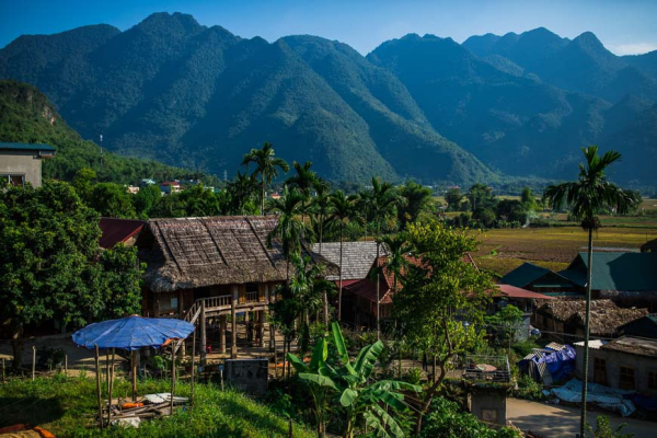 mai-chau-stilt-house