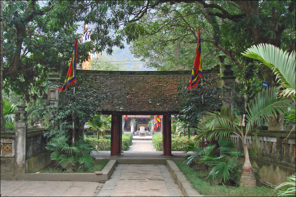 ninh-binh-king-le-temple-2