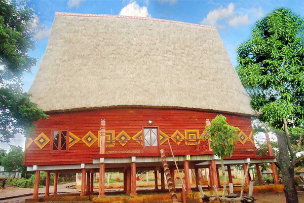 pleiku-dektu-village