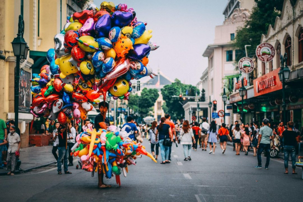 hanoi-walking-street