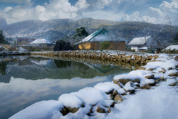 snow-in-northern-village-vietnam