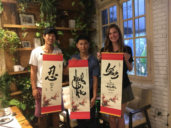 historic-art-calligraphy-class-hanoi-6
