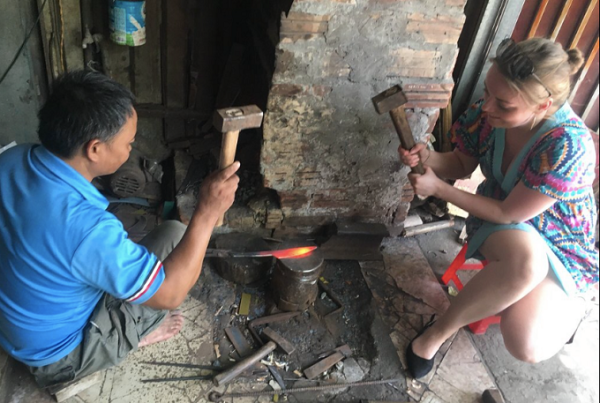 knife-making-blacksmithing-craft-1